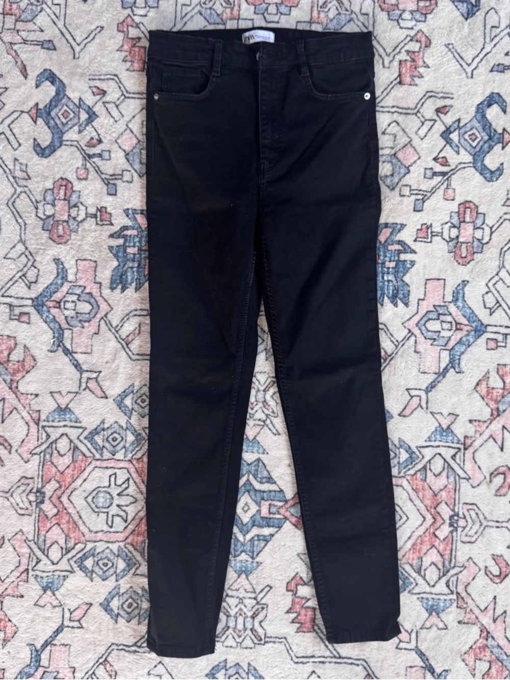 Zara Women’s Black High Waist Skinny Jeans - size 8